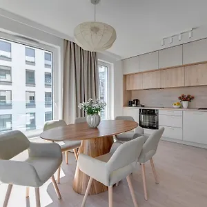  Apartment Przystan Letnica Seaside By Downtown
